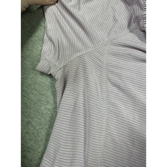 Lululemon‎ Women’s Lilac Short Sleeve Shirt W/ Ruffles Sz 6 - Picture 9 of 9